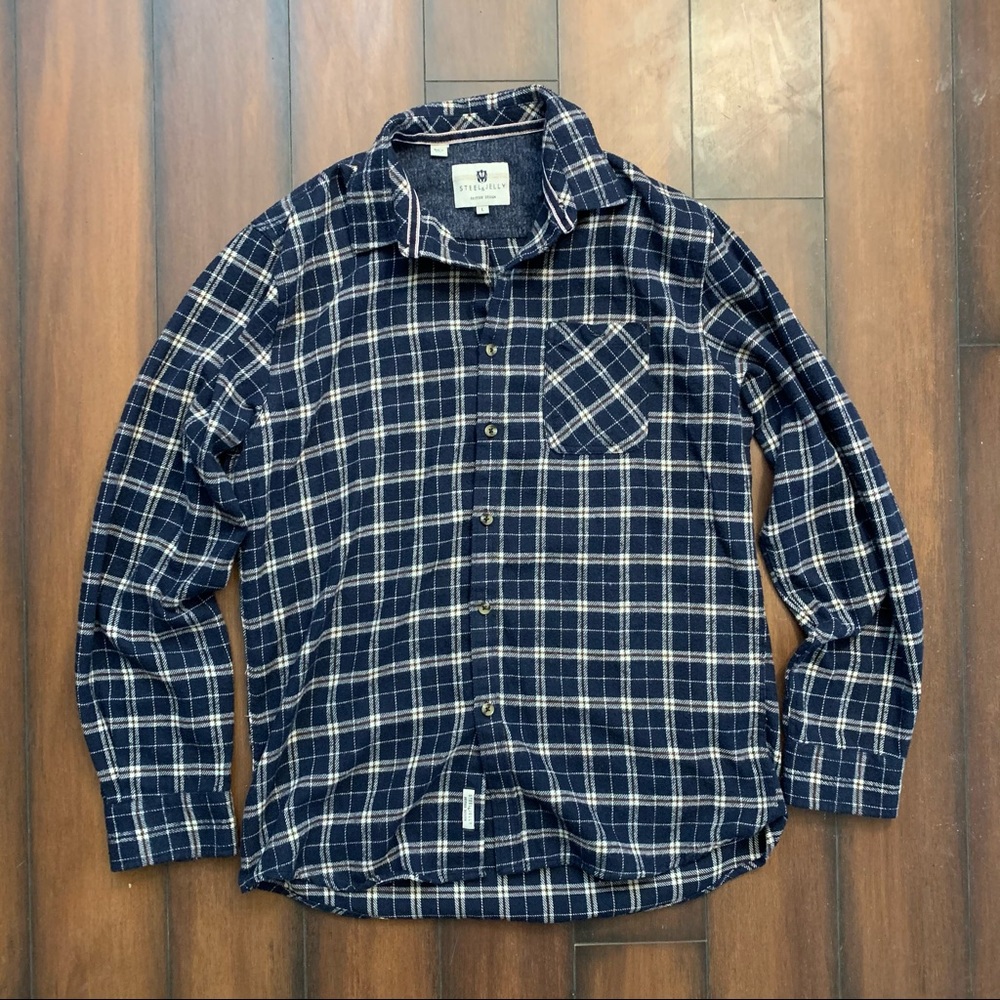 Flannel Button Down L